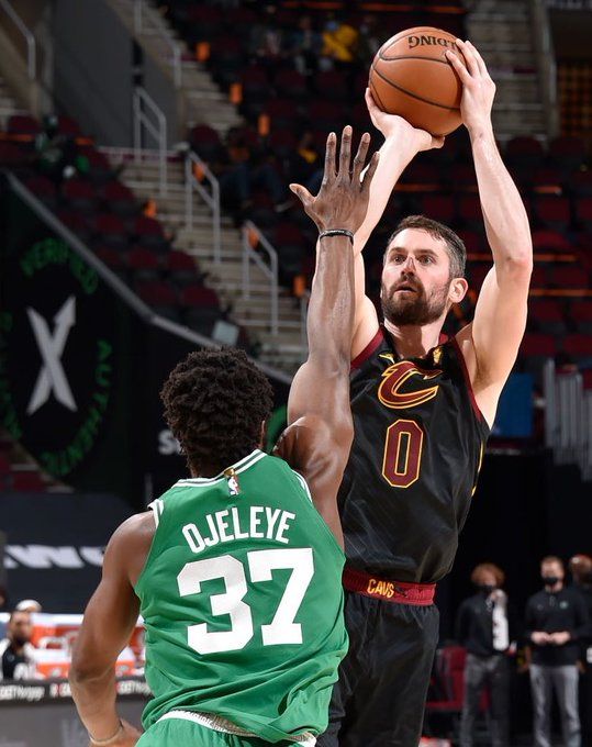 竞技体育中 竞技体育中