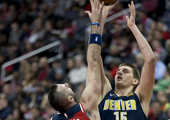 热爱足球的 热爱足球的